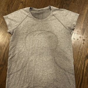 LuLuLemon Swiftly Tech Gray Shirt Size 12